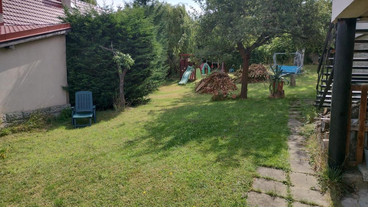 דירה Zbraslav Old Garden פראג